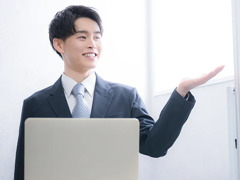 採用計画の立案から面接設計・内定後フォローまで採用のプロが伴走し、自社だけで回せる採用の仕組みをゼロから構築します。